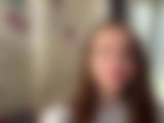 CorinnaVanlue's Live Sex Cam Show