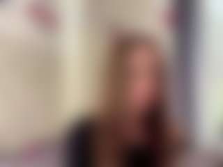 CorinnaVanlue's Live Sex Cam Show