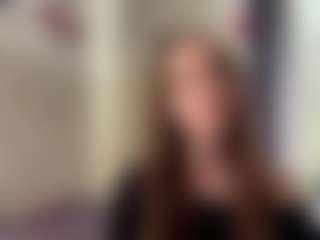 CorinnaVanlue's Live Sex Cam Show