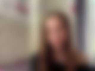 CorinnaVanlue's Live Sex Cam Show
