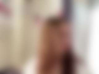 CorinnaVanlue's Live Sex Cam Show