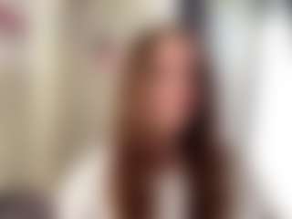 CorinnaVanlue's Live Sex Cam Show