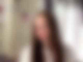 CorinnaVanlue's Live Sex Cam Show