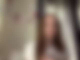 CorinnaVanlue's Live Sex Cam Show