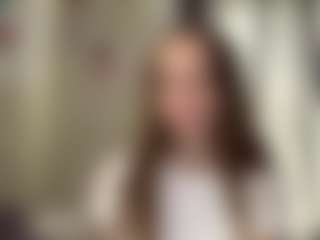 CorinnaVanlue's Live Sex Cam Show