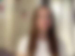 CorinnaVanlue's Live Sex Cam Show