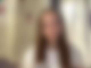 CorinnaVanlue's Live Sex Cam Show