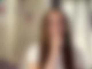 CorinnaVanlue's Live Sex Cam Show