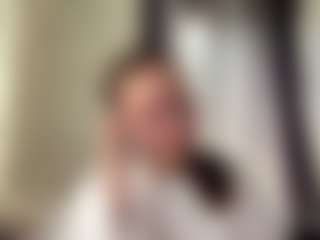 CorinnaVanlue's Live Sex Cam Show