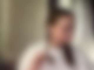 CorinnaVanlue's Live Sex Cam Show