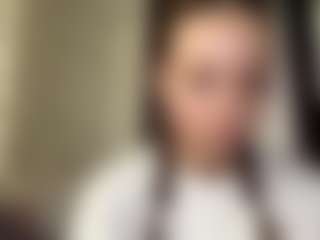 Live cam show with CorinnaVanlue - Anal Teen (18+) on https://playwithruby.com