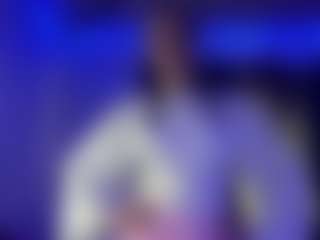 CorinnaVanlue's Live Sex Cam Show