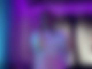 CorinnaVanlue's Live Sex Cam Show