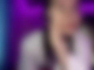 CorinnaVanlue's Live Sex Cam Show