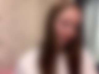 CorinnaVanlue's Live Sex Cam Show