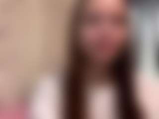 CorinnaVanlue's Live Sex Cam Show