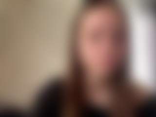 CorinnaVanlue's Live Sex Cam Show
