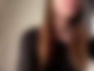 CorinnaVanlue's Live Sex Cam Show
