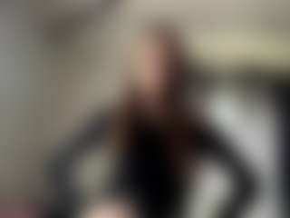 CorinnaVanlue's Live Sex Cam Show