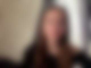 Live cam show with CorinnaVanlue - Brown Hair on SinfulBabes