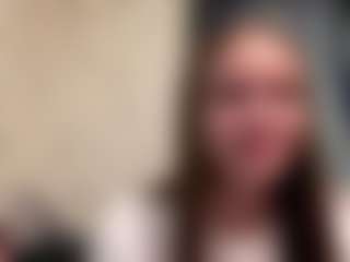 CorinnaVanlue's Live Sex Cam Show