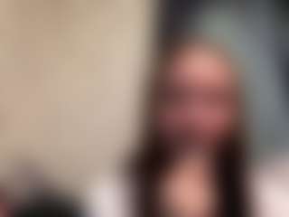 CorinnaVanlue's Live Sex Cam Show