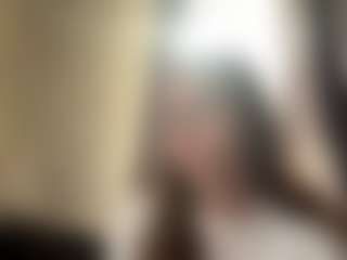CorinnaVanlue's Live Sex Cam Show