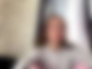 CorinnaVanlue's Live Sex Cam Show