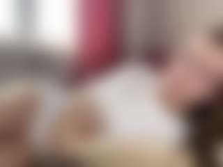 Live cam show with Sophie - Smoking on Camsoda