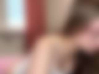 Live cam show with Sophie - Mature on Milfs Live