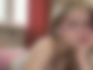 Live cam show with Sophie - Blonde Hair on Camsoda