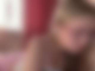 Live cam show with Sophie - Lush Mature on Camsoda