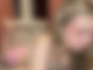 Live cam show with Sophie - Smoking on sexylive.show