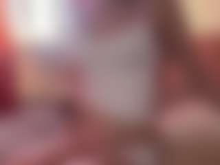 Live cam show with Sophie - Blonde Hair College on chickslive.net