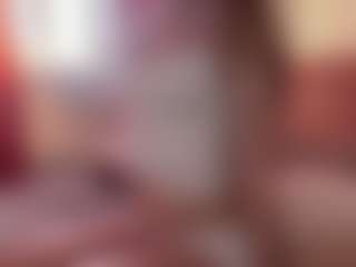Live cam show with Sophie - Dildo Or Vibrator on SquirtSoMuch
