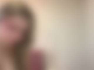 Live cam show with Sophie - Full Nudity on galaxygirlnitro.com