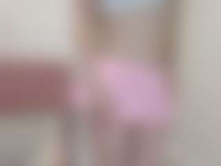 Live cam show with Sophie - Mature Young Adult on Strip Flash - Live Sex Shows