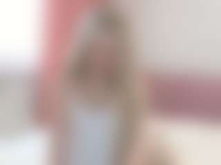 Live cam show with Sophie - Public on sexylive.show