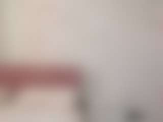 Live cam show with Sophie - Public Mature on Strip Flash - Live Sex Shows