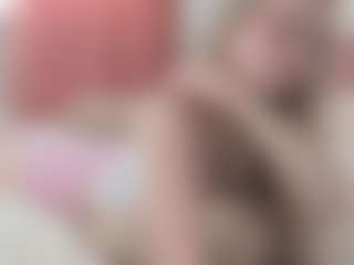 Live cam show with Sophie - Green Eyes on Fling VIP Chat