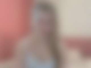 Live cam show with Sophie - Public Mature on Cam Slut