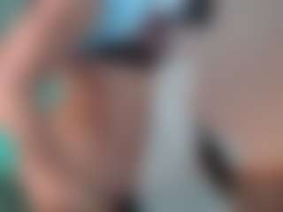 Elahiia's Live Sex Cam Show