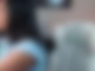 Elahiia's Live Sex Cam Show