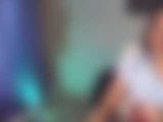 Elahiia's Live Sex Cam Show