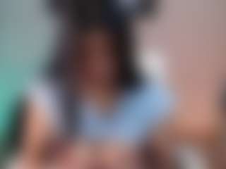 Elahiia's Live Sex Cam Show