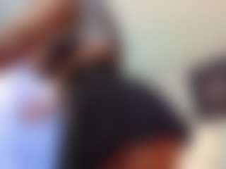 Elahiia's Live Sex Cam Show