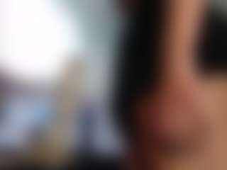 Elahiia's Live Sex Cam Show