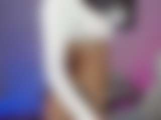 Elahiia's Live Sex Cam Show