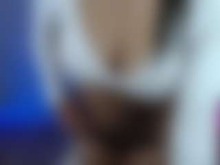 Elahiia's Live Sex Cam Show