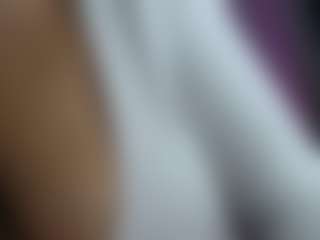 Elahiia's Live Sex Cam Show